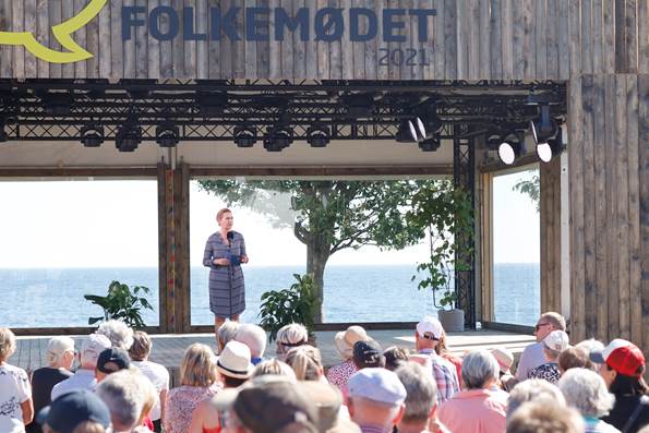 Statsminister Mette Frederiksen holder åbningstale på hovedscenen på Folkemødet på Bornholm