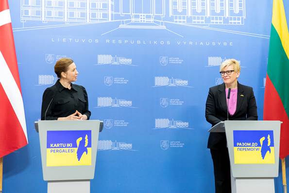 Statsminister Mette Frederiksen holder pressekonference sammen med Litauens premierminister Ingrida Šimonytė.