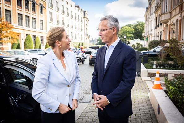 Statsminister Mette Frederiksen mødes med NATO