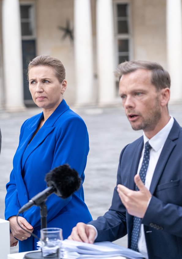 Statsminister Mette Frederiksen og justitsminister Peter Hummelgaard