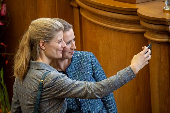 Statsminister Mette Frederiksen og Ane Halsboe-Jørgensen ved Folketingets åbning 2019