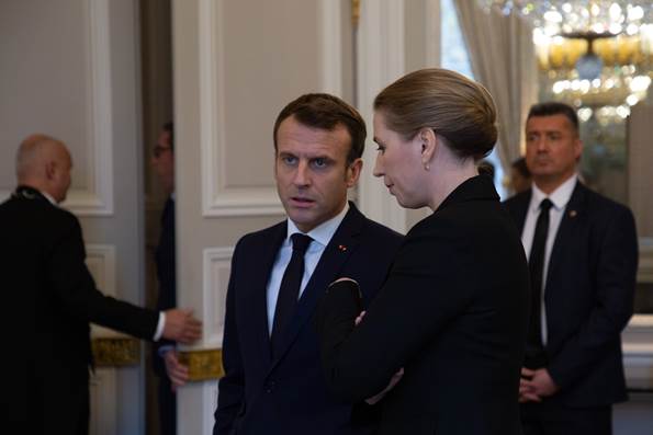 Den franske præsident, Emmanuel Macron, og Statsminister Mette Frederiksen i Élyséepalæet